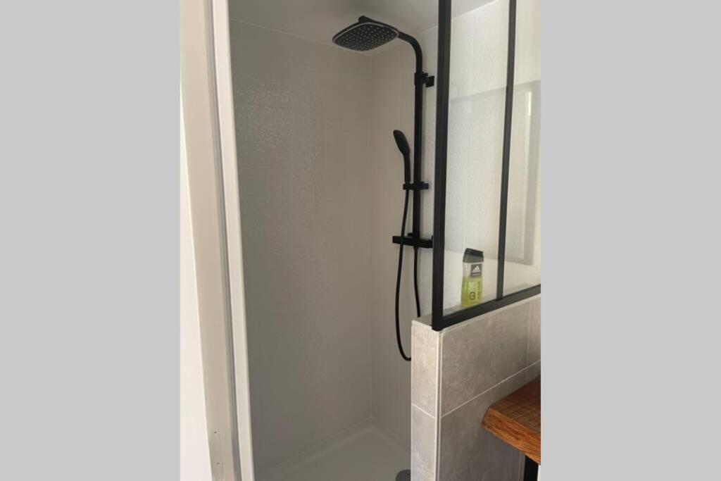 Studio Collobrieres Vue Sur Village المظهر الخارجي الصورة